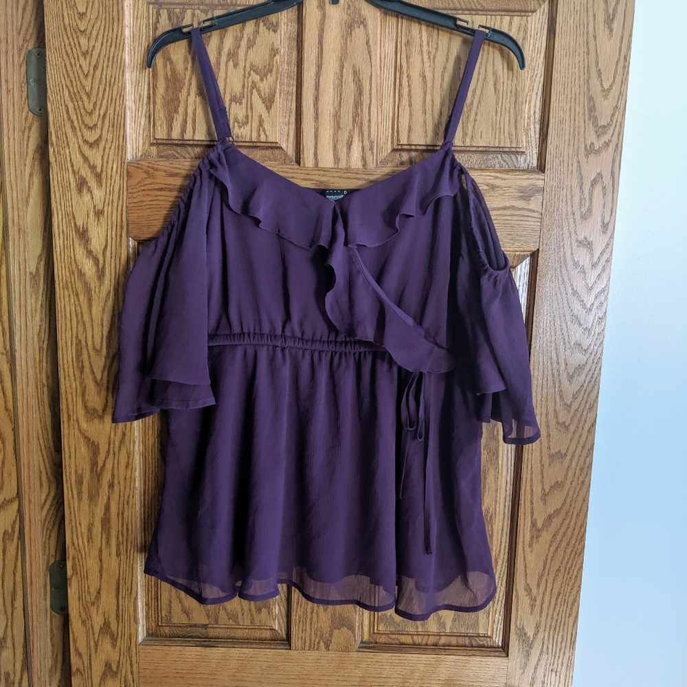 Torrid open shoulder blouse